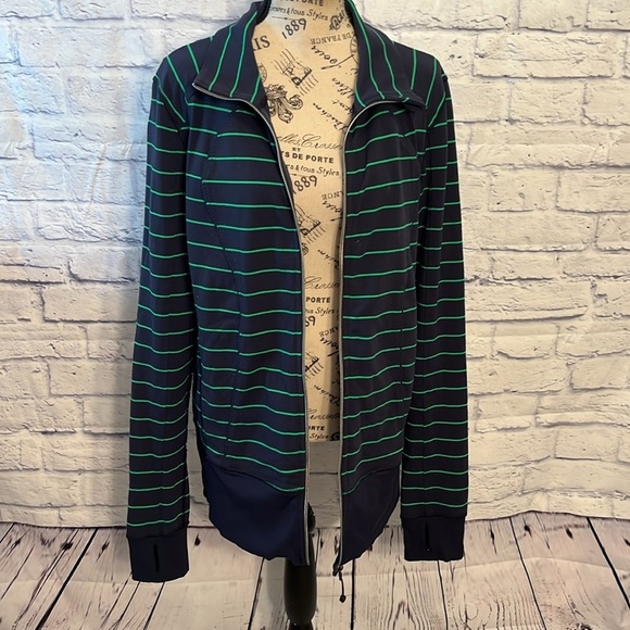 Lululemon Nice Asana Jacket in Shalom Stripe/Inkwell Pockets Zipper Yoga Size 12 - Picture 4 of 11